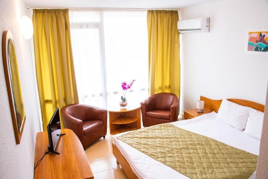 Hotel Mures Saturn Exterior photo